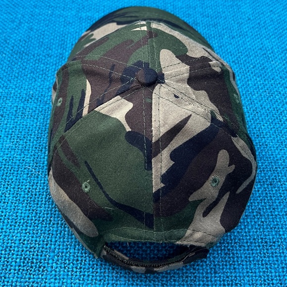 Canada Embroidered Logo Strap Back Cap Hat Woodland Camo OSFA - Picture 3 of 6